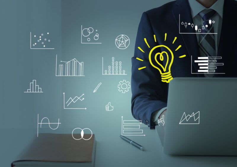 オウンドメディア 費用 秘訣