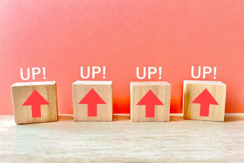 オウンドメディア 費用 4つの効果