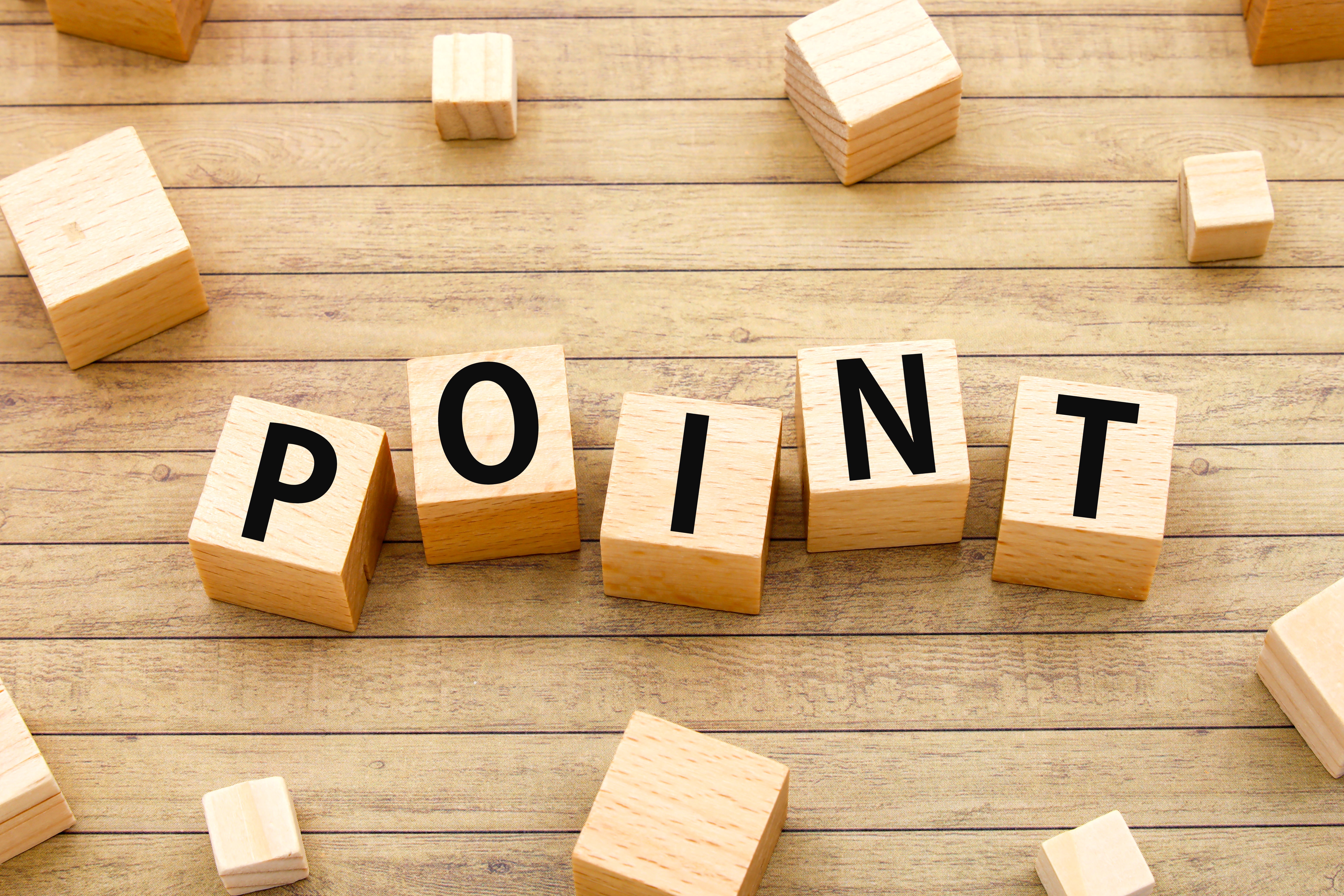 オウンドメディアのペルソナ設定やターゲット選定を正確に行い、集客の成功率を高めるための調査イメージ。