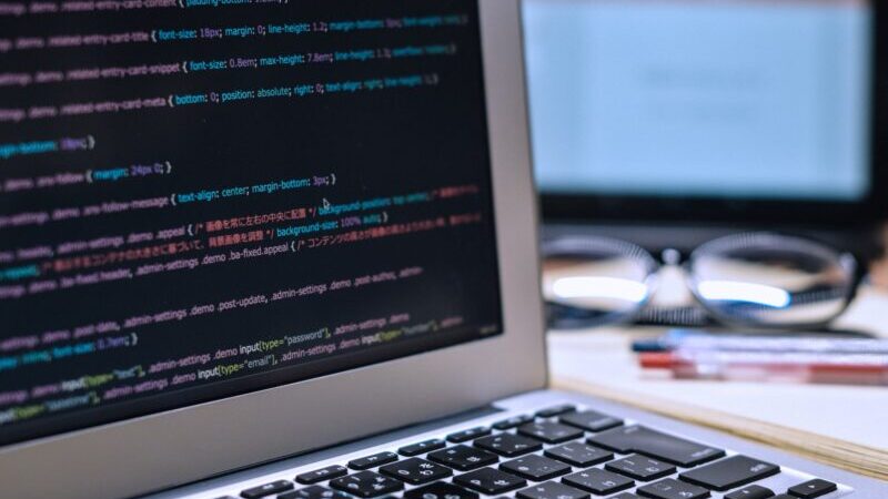 LLMO対策の基本を解説｜SEOとの相違点や具体的な進め方 