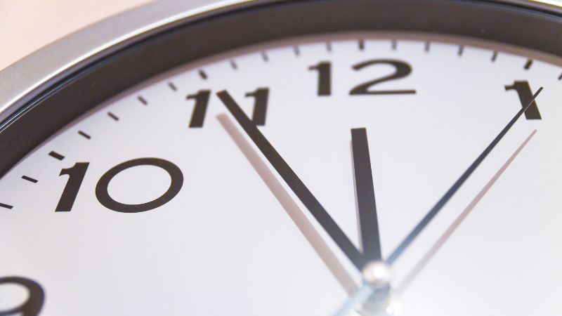 コンテンツ制作の締め切り管理と効率化。限られた時間内で高品質な成果物を生み出すためのスケジュール管理と、